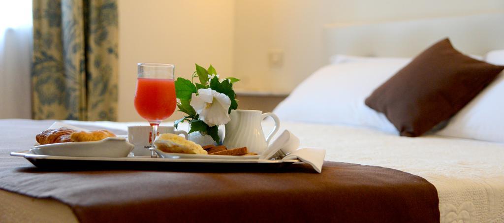 Hotel Ponte Di Rialto Crema Eksteriør billede