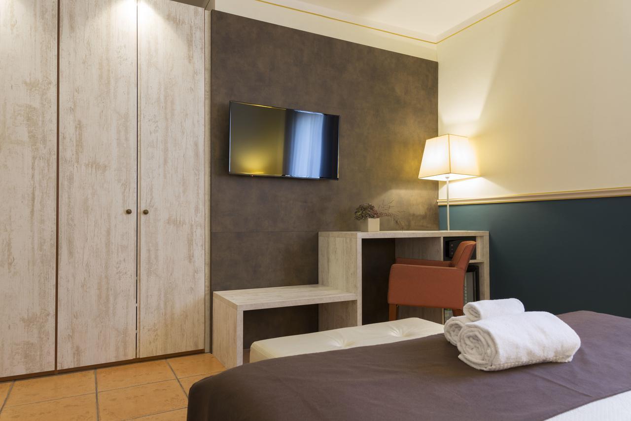 Hotel Ponte Di Rialto Crema Eksteriør billede